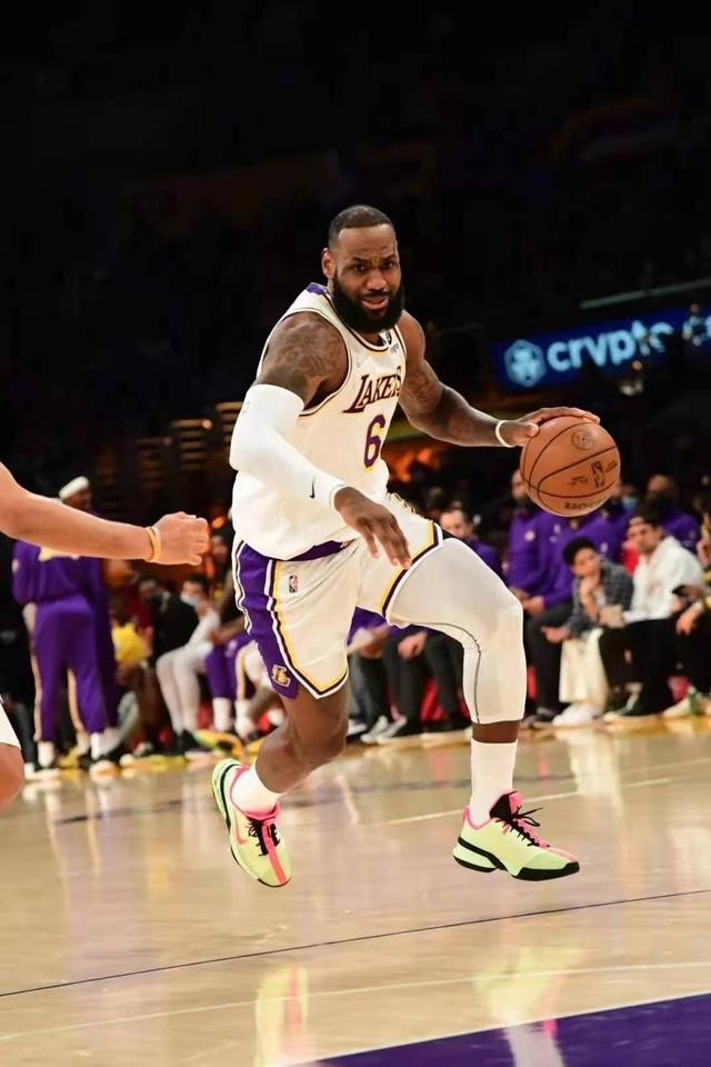  里程碑夜！罗马手感冰凉，欧篮联今晨刷纪录，引发热议，细节决定成败-开云官方网站