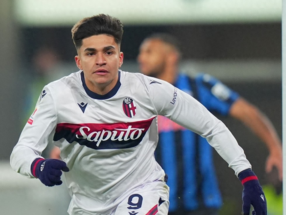  足球国足开除奖励远射必进卡叶辰笔趣阁 