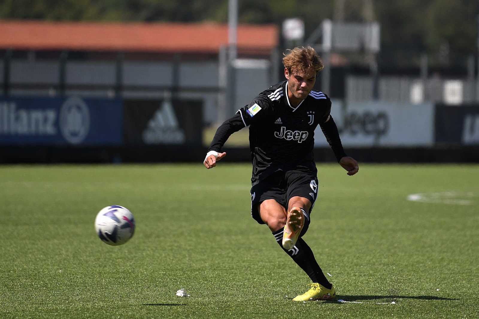  利物浦vs里尔足球赛事分析预测 -Kaiyun Group