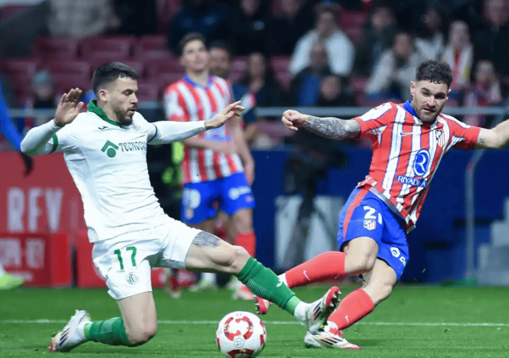 法兰克福转会期战术微调；志在NBA总决赛名次提升；信心回归；轮换策略成焦点的简单介绍-开云