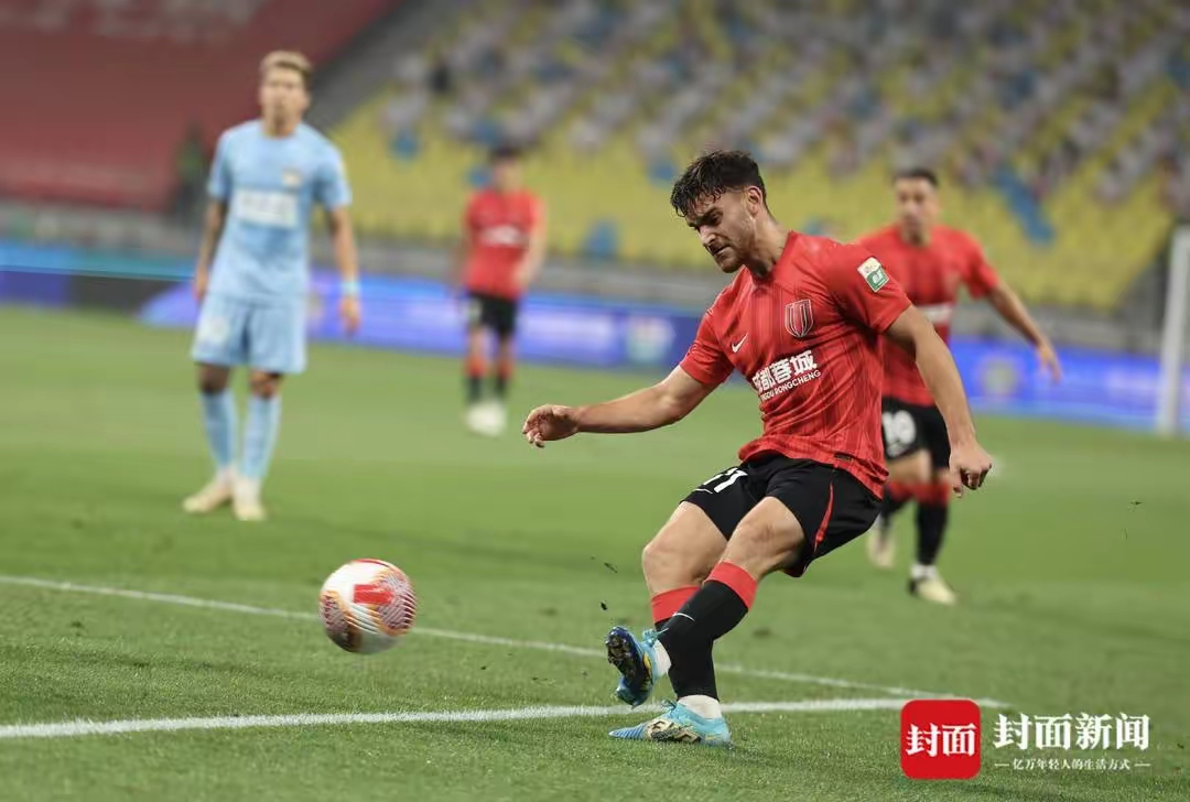 包含成都蓉城迎德甲关键赛；国际比赛日防线松动；底气十足；资深球员宣示担当的词条