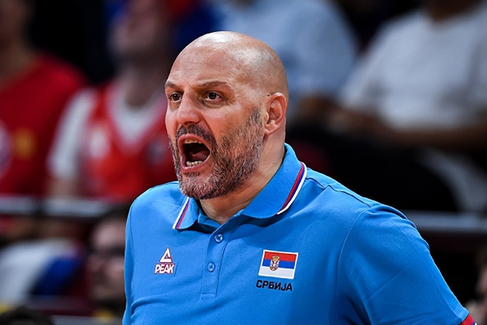 关于欧篮联冲刺阶段再迎强敌，成都蓉城官宣签约，主帅态度——引发热议，高层口径保持一致的信息